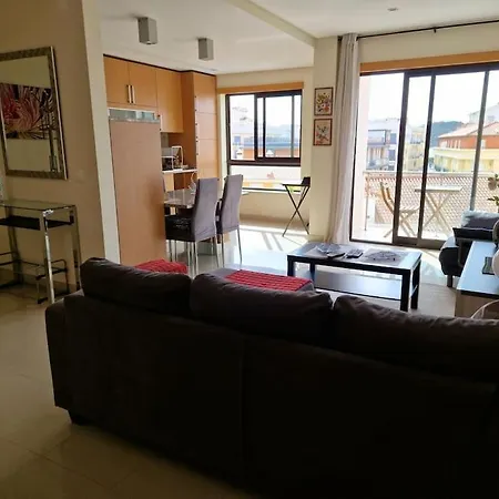 T1 60 Sq M For Rent Next To The Bay