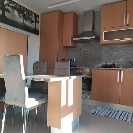 Lägenhet T1 60 Sq M For Rent Next To The Bay