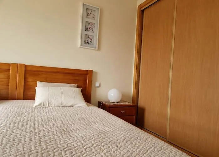 公寓 T1 60 Sq M For Rent Next To The Bay *